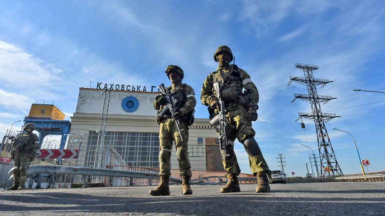 Γιατί ο Πούτιν επέλεξε να υποχωρήσει από τη Χέρσωνα