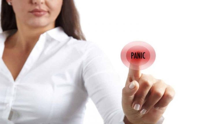 Έρχεται το panic button στα κινητά για τις γυναίκες