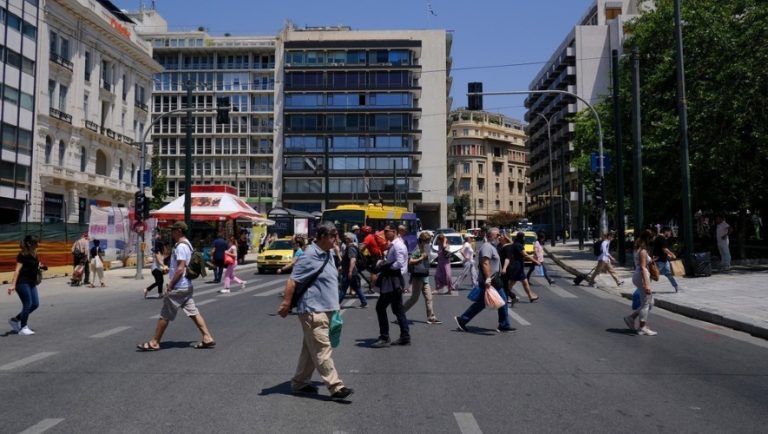 Έρχονται 7 ενισχύσεις: Τα «δώρα» που ενεργοποιούνται μέχρι το Πάσχα