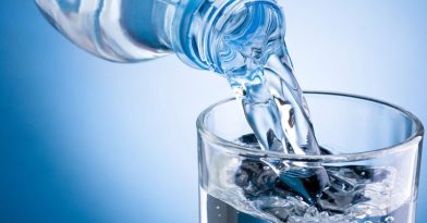 Εμφιαλωμένο νερό, γάλα, αναψυκτικά: Πόσο ακριβαίνουν από 1η Ιουλίου