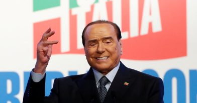 Μπερλουσκόνι: Ξανά στο νοσοκομείο ο πρώην πρωθυπουργός της Ιταλίας