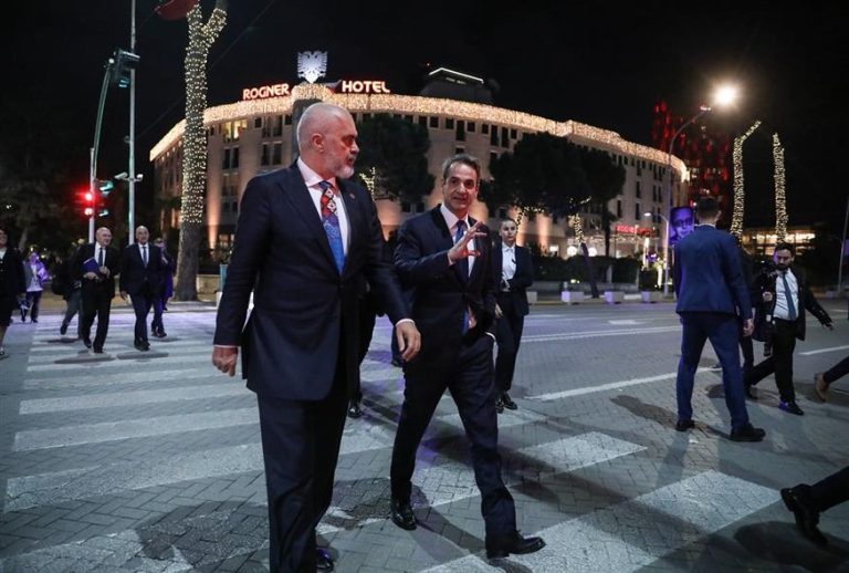 «Ηλεκτρισμένη» η ατμόσφαιρα μεταξύ Ελλάδας και Αλβανίας
