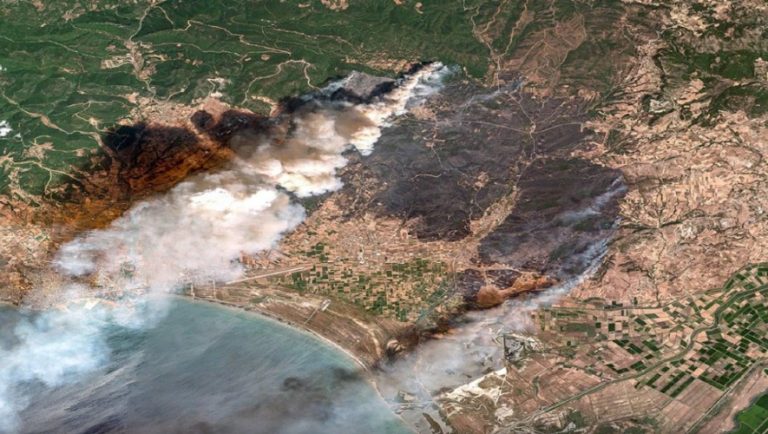 Αλεξανδρούπολη: Δορυφορικές εικόνες δείχνουν το μέγεθος της καταστροφής