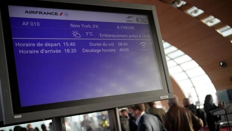 Χάος για δεύτερη συνεχόμενη μέρα στα αεροδρόμια της Γαλλίας