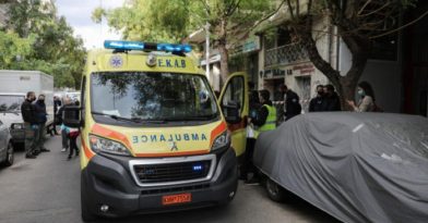 Θεσσαλονίκη: Μοτοσικλέτα παρέσυρε και τραυμάτισε σοβαρά ηλικιωμένη στο κέντρο