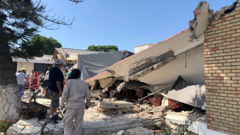 Μεξικό: Νεκροί, τραυματίες και αγνοούμενοι μετά από κατάρρευση οροφής εκκλησίας