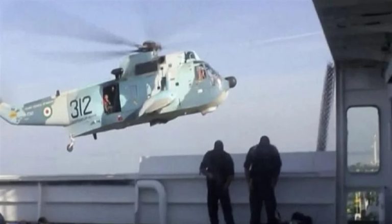Ομάν: Η στιγμή της κατάληψης του ελληνόκτητου τάνκερ St. Nikolas