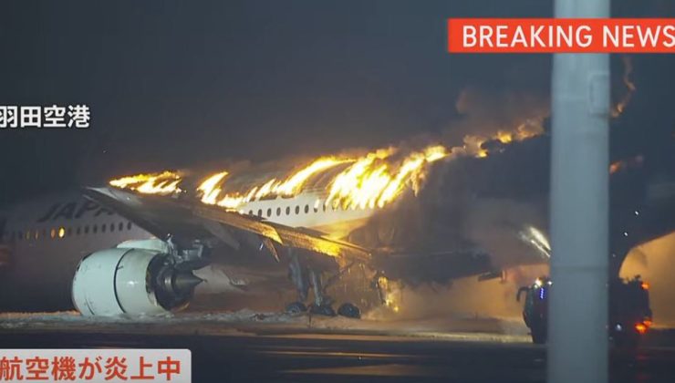 Ιαπωνία: Συναγερμός με φωτιά σε αεροσκάφος της Japan Airlines (vids)