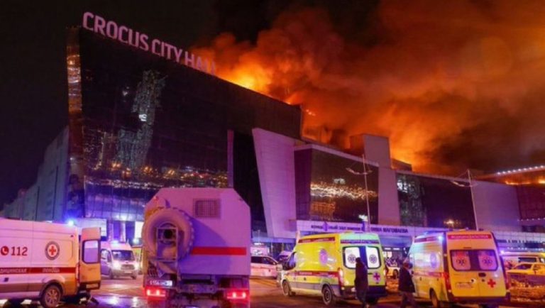 Μόσχα: Το Ισλαμικό Κράτος ανέλαβε την ευθύνη για την επίθεση