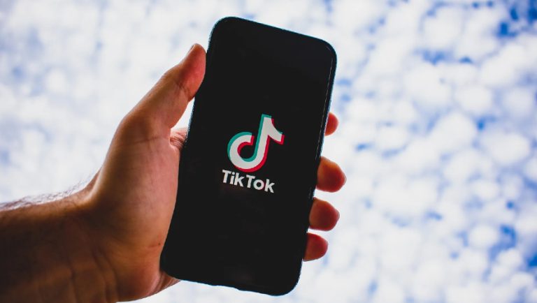 ΗΠΑ: Έγινε το πρώτο βήμα για την απαγόρευση του TikTok