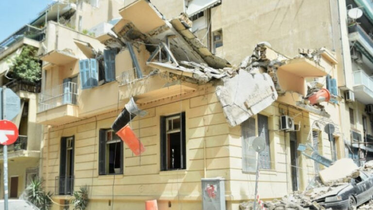 Εννέα συλλήψεις για την κατάρρευση κτηρίου στο Πασαλιμάνι