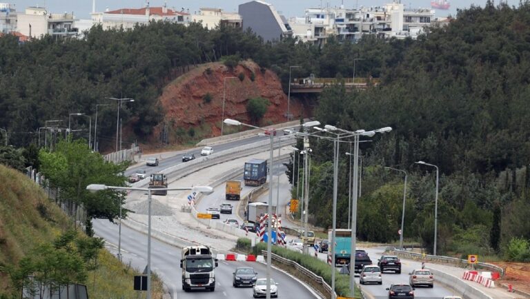 Πολεμικό βλήμα εντοπίστηκε κατά τη διάρκεια εργασιών του Flyover!