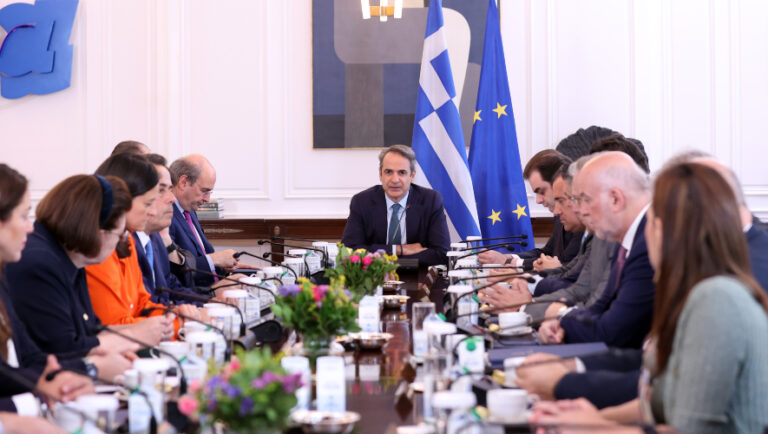 Μητσοτάκης στο υπουργικό: Ιδρύεται Εθνική Αρχή εποπτείας της αγοράς