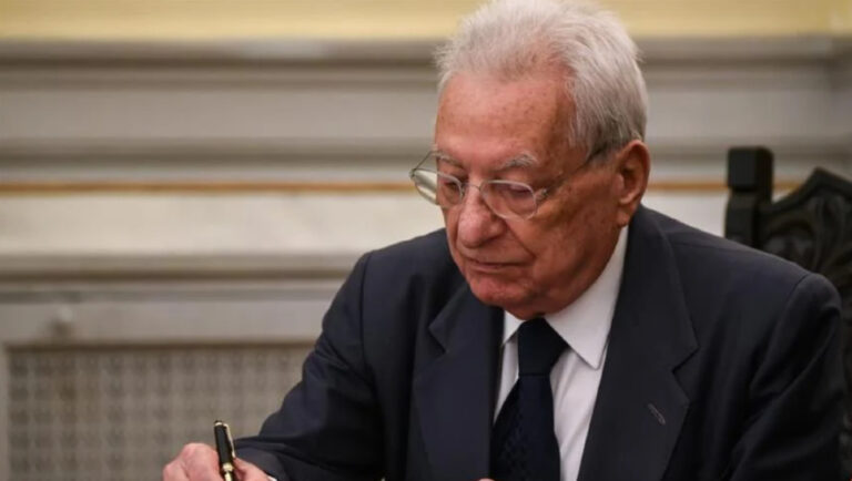 Πέθανε ο πρώην υπουργός Εξωτερικών, Πέτρος Μολυβιάτης