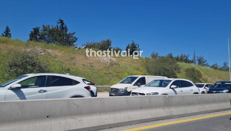 Θεσσαλονίκη: Καραμπόλα με οκτώ ΙΧ στον Περιφερειακό!