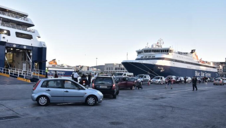 Πειραιάς: Εντοπίστηκε νεκρός 58χρονος οδηγός ταξί!